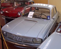 Audi 60 (1968 - 1972)