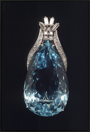 Aquamarine, platinum, and diamond brooch/pendant worn by Mrs. Lyndon B. Johnson during the presidency of her husband.