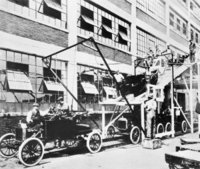 Ford assembly line (1913)